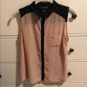 💖 Bundle [3 for $15]: Sleeveless Blouse